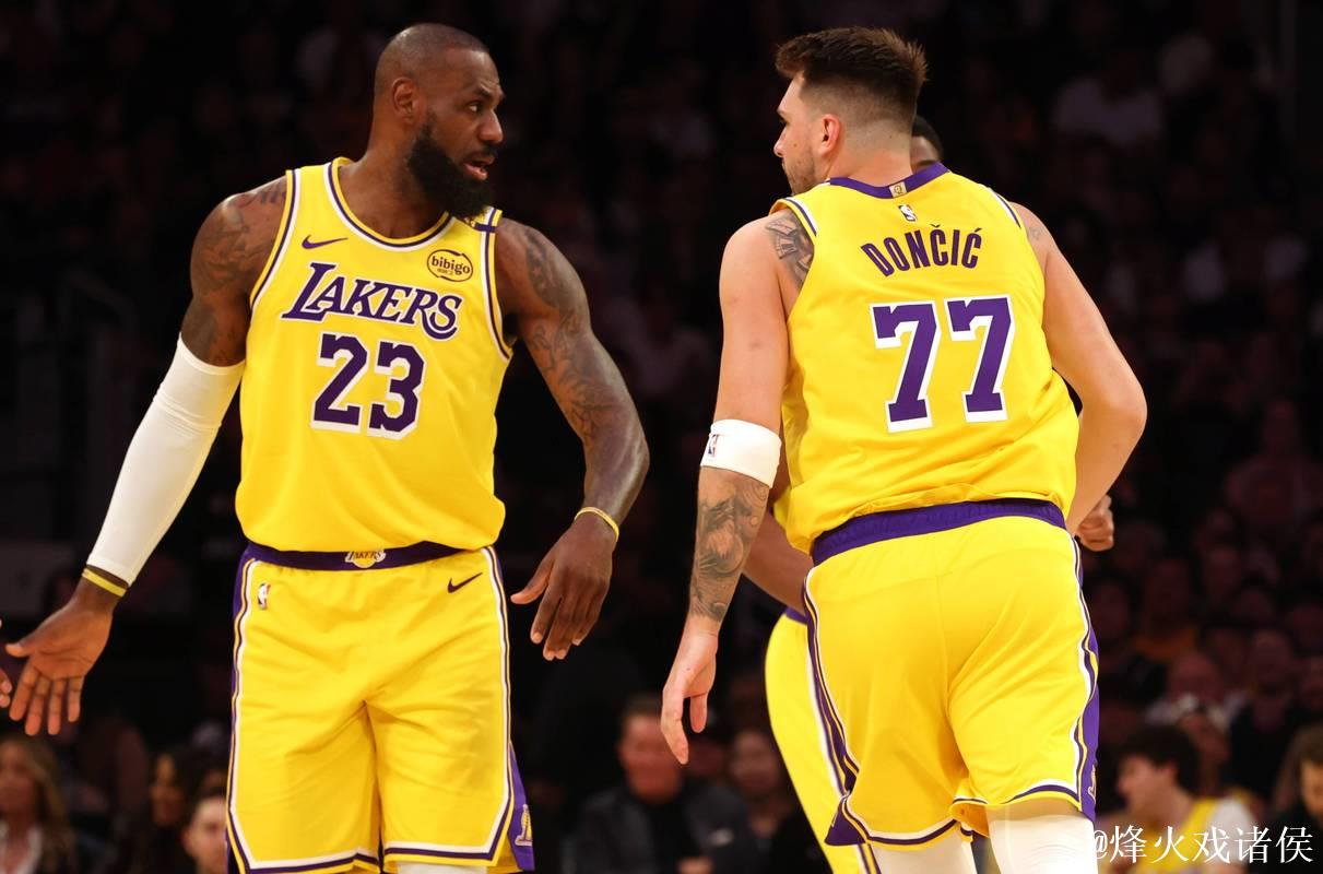 关键时刻湖人队依然表现不俗 关键时刻湖人队依然表现不俗
